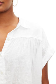 Velvet by Graham & Spencer Women's Aria Short Sleeve Button Down Top